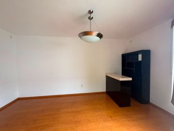 CASA EN RENTA EN CASA BLANCA, METEPEC.