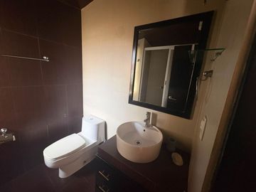 CASA EN RENTA EN CASA BLANCA, METEPEC.