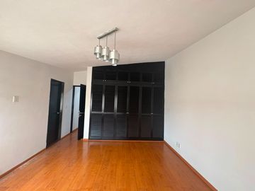 CASA EN RENTA EN CASA BLANCA, METEPEC.