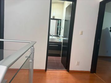 CASA EN RENTA EN CASA BLANCA, METEPEC.