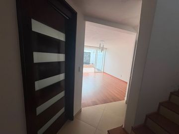 CASA EN RENTA EN CASA BLANCA, METEPEC.