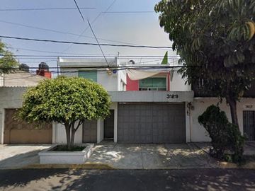 CASA EN REMATE, EN LA OBRERO POPULAR, AZCAPOTZALCO