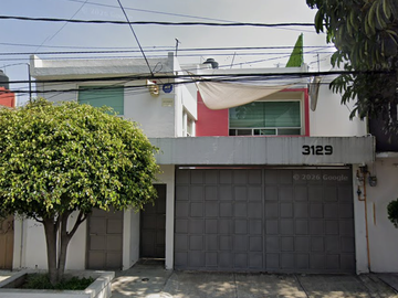 CASA EN REMATE, EN LA OBRERO POPULAR, AZCAPOTZALCO