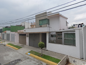 VENTA DE CASA EN  LAS ACACIAS CIUDAD LOPEZ MATEOS ESTADO DE MEXICO