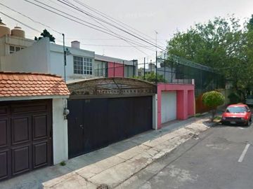 PRECISA CASA EN REMATE EN LINDAVISTA, GUSTAVO A. MADERO