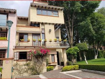 VENTA DE CASA EN TIZAPAN SAN ANGEL