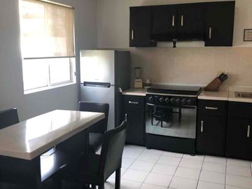 Departamento en venta en Santa Catarina, valle Poniente