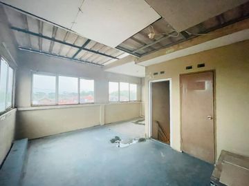 Rumah Murah Full Renov Bertingkat Siap Huni di Jingga Nagara Kota Baru