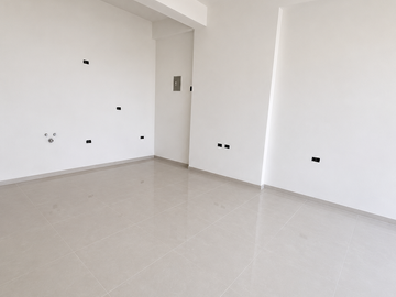 LOCAL COMERCIAL EN ALQUILER – AV. LAS FLORES | CERRO COLORADO