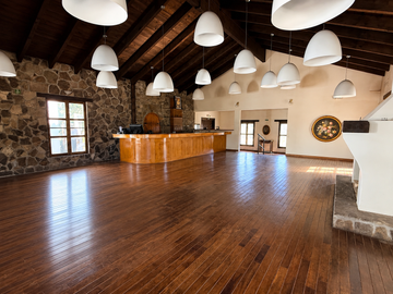 Salón comercial en renta en Valle de Guadalupe