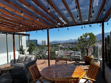 Penthouse en venta de 151 m2,con roof, Lomas de Memetla, Cuajimalpa