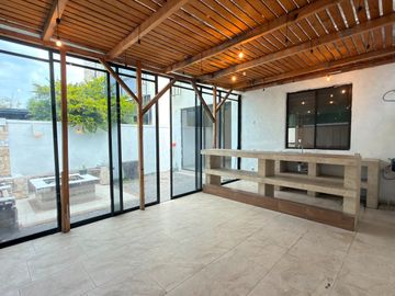 CASA EN RENTA EN HACIENDA VALBUENA LEON, GTO. ZONA NORTE. CASA CON TERRAZA TECHADA