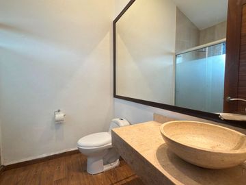 CASA EN RENTA EN HACIENDA VALBUENA LEON, GTO. ZONA NORTE. CASA CON TERRAZA TECHADA