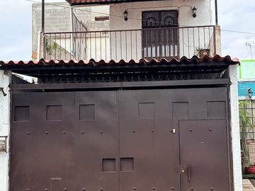 Venta de casa en Paseos de San Miguel, Queretaro
