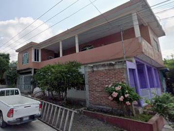 CASA EN VENTA EN CONSTITUYENTES ESQUINA FRANCISCO J. 159 BUENAVISTA TOMATLÁN BUENAVISTA MICHOACÁN C.P. 60500 MICHOACÁN DE OCAMPO