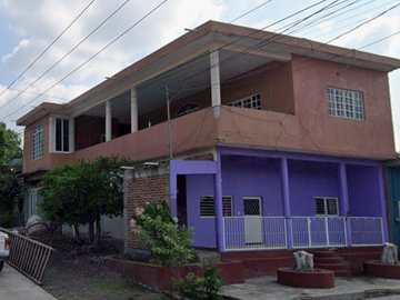 CASA EN VENTA EN CONSTITUYENTES ESQUINA FRANCISCO J. 159 BUENAVISTA TOMATLÁN BUENAVISTA MICHOACÁN C.P. 60500 MICHOACÁN DE OCAMPO