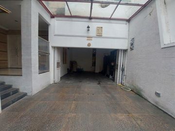 Rumah 2Lt di Kartika Pinang Pondok Indah, Dekat Pondok Indah Mall