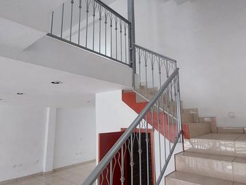 Edificio en Renta en Barrio La Estación