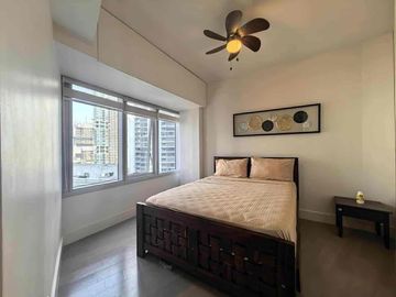 Proscenium Residences 2BR with PS for Sale