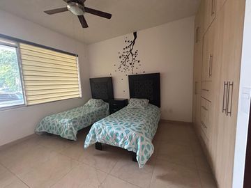 RENTA CASA DE 1 PISO AMUEBLADA EN SOBERNA SUR-ESTE DE LEON GUANAJUATO