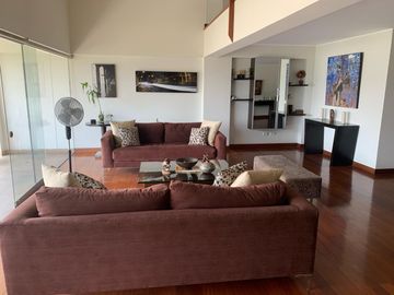 VENTA DUPLEX EN MONTERRICO SURCO, LIMA