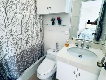 VENTA DUPLEX EN MONTERRICO SURCO, LIMA