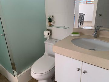 VENTA DUPLEX EN MONTERRICO SURCO, LIMA
