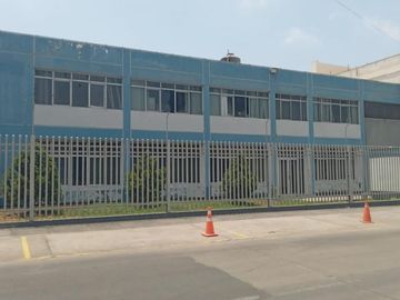 VENDO LOCAL INDUSTRIAL LISTO PARA OPERAR UBICADO EN EL CALLAO