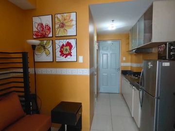 Furnished 1 Bedroom Condo For Rent Berkeley Residences Katipunan Ave. Near Miriam College and Ateneo University