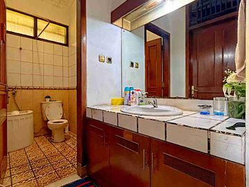 rumah second non komplek di Pejaten Timur Pasar Minggu Jaksel