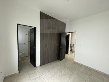 RENTA CASA SONTERRA QUERETARO