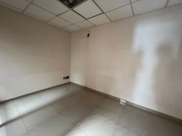 INMUEBLE COMERCIAL EN RENTA EN PASEO DE LOS INSURGENTES, LEÓN, GTO.