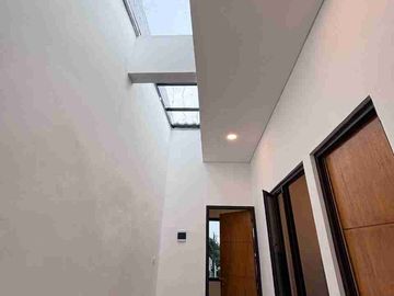 Rumah 2 Lt Minimalis di Kukusan Dekat Toll, UI, Stasiun Depok Baru, RS. Graha Permata Ibu, Pasar Kemiri
