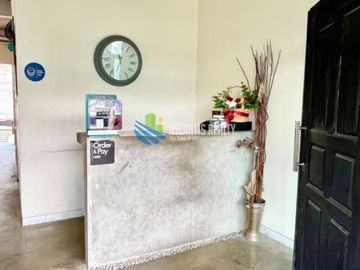 Dijual rumah dan usaha cafe di modernland tangerang