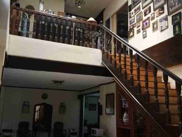 Di Jual Rumah 2 Lantai, Bebas Banjir, Lokasi Strategis, di Cempaka Putih Tengah, Jakarta Pusat