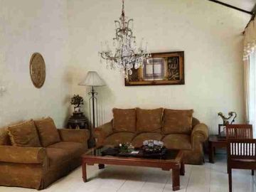 Di Jual Rumah 2 Lantai, Bebas Banjir, Lokasi Strategis, di Cempaka Putih Tengah, Jakarta Pusat
