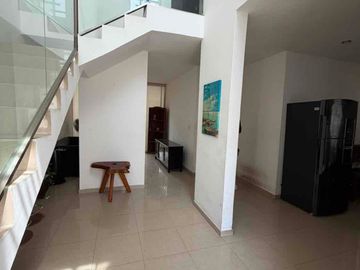 VENTA CASA SOBRE AV 135 CANCUN