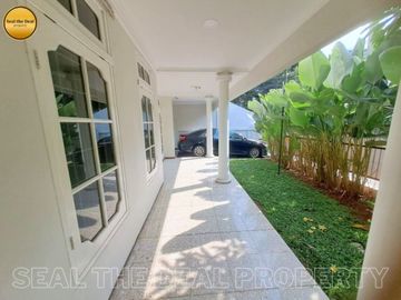 Disewakan Rumah di Area Senopati/Kebayoran Baru Jakarta Selatan | Std122