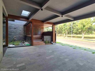 Rumah Baru 2 Lantai di Boulevard Araya Greenwood Golf