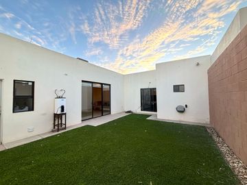 Casa en Renta en Rivello Residencial