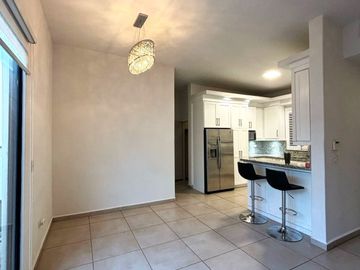 Casa en Renta en Rivello Residencial