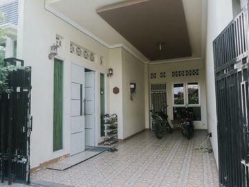 Rumah Siap Huni Modern Renovated di Metland Menteng Cakung