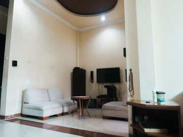 Rumah Siap Huni Modern Renovated di Metland Menteng Cakung