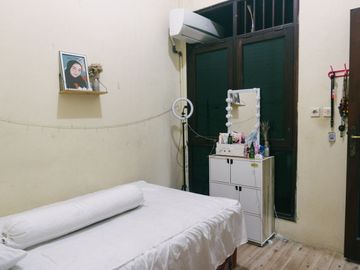 Rumah Siap Huni Modern Renovated di Metland Menteng Cakung