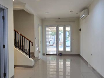 Disewakan Rumah Rapi Siap Huni di Cluster Verdi @ Symphonia Gading Serpong