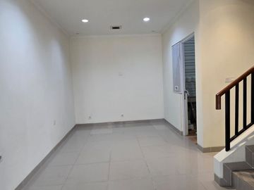 Disewakan Rumah Rapi Siap Huni di Cluster Verdi @ Symphonia Gading Serpong