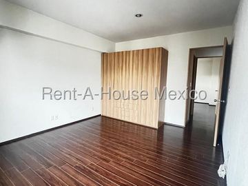 Departamento en Venta en 	Cuajimalpa de Morelos, Manzanastitla CMB 27-290.