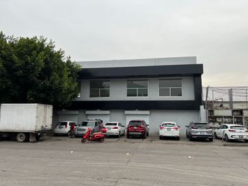INMUEBLE COMERCIAL EN RENTA EN AV. ALUD, LEÓN,GTO