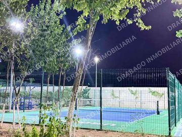 Departamento en renta con pádel, cancha de tenis, de fut de basquetbol. zona pet albercas y seguridad