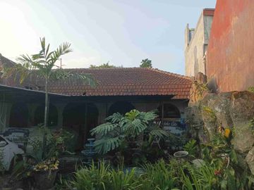 Rumah Vintage Malang Kota